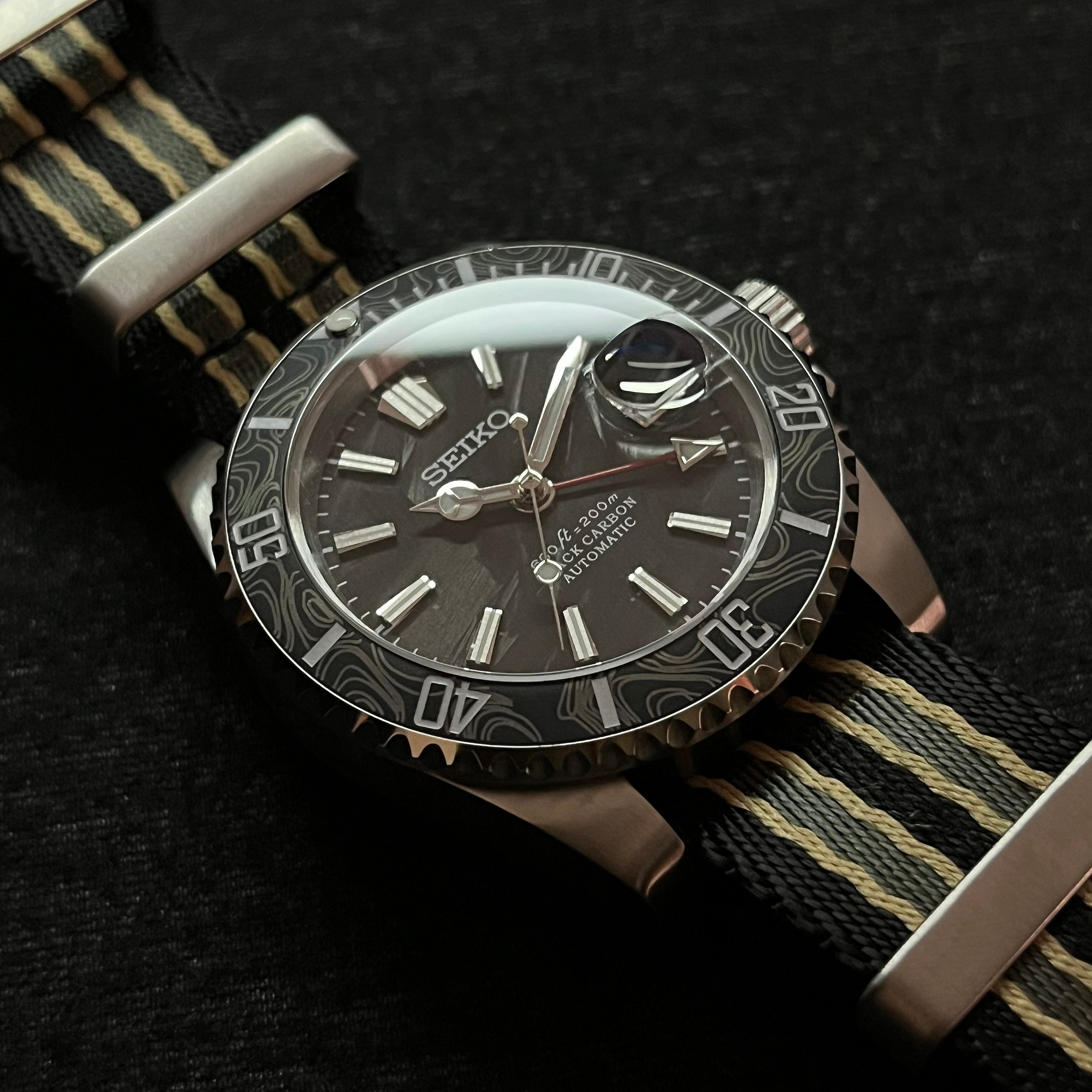 Custom Vintage Milsub GMT Carbon Fiber Mod