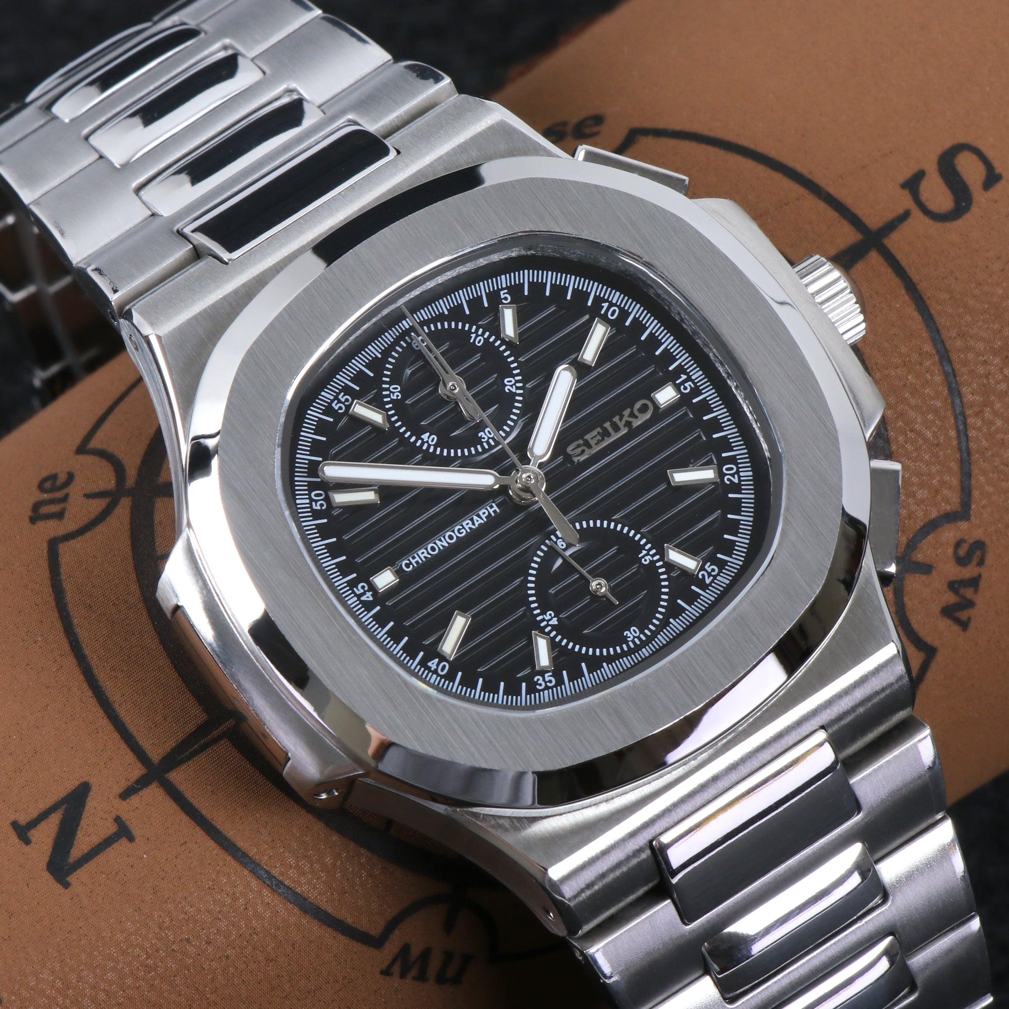 Custom Vintage Black Seiko meca-quartz Mod Watch – ZJani Mods