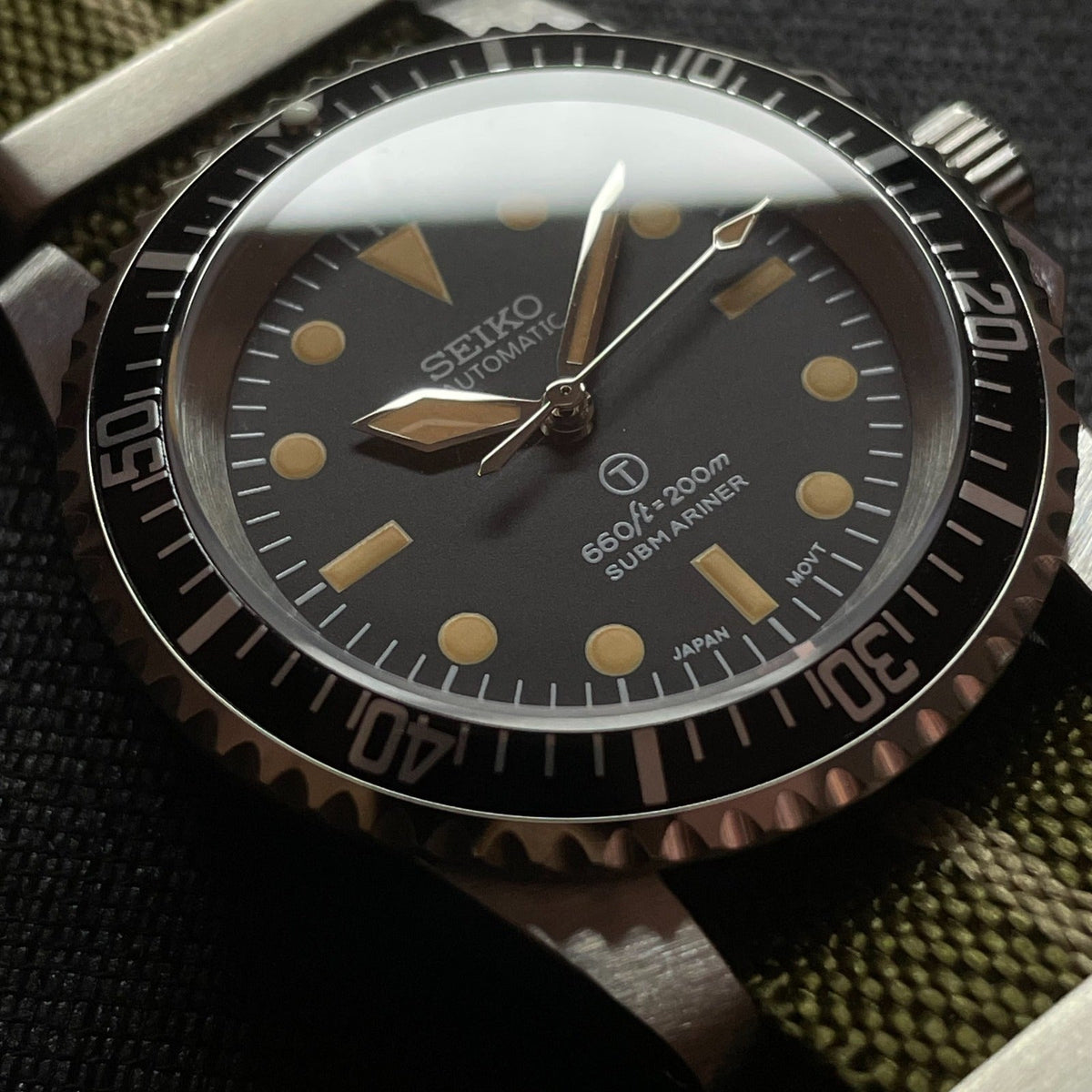 Custom Seiko Vintage Green Milsub Mods