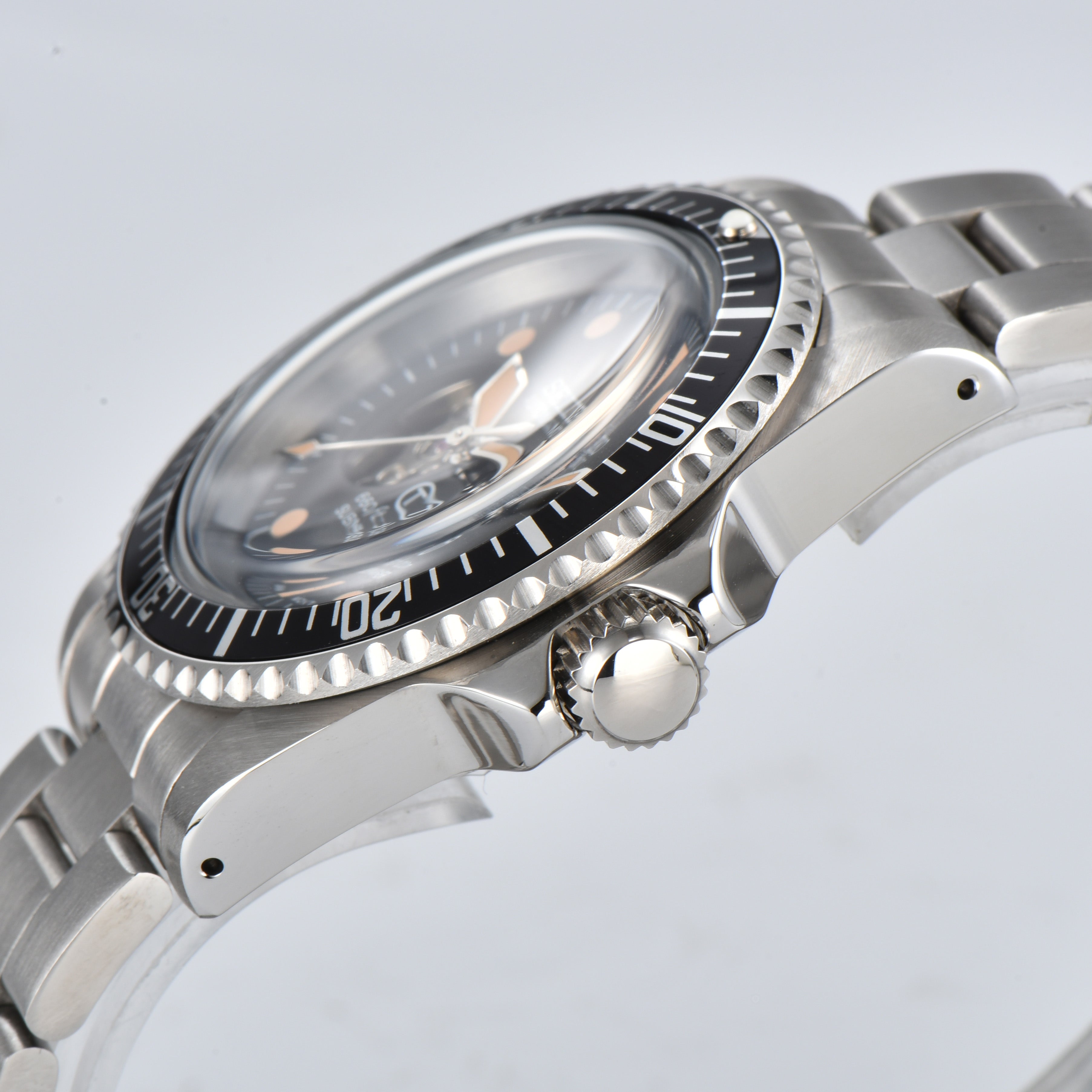 Custom Seiko Vintage Milsub Open Heart Steel Mod